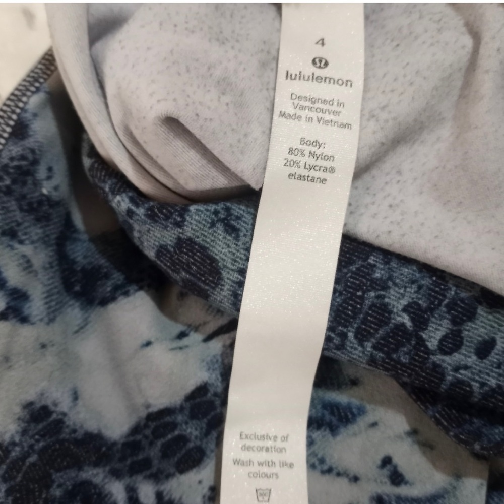 Lululemon Align Blue Patterned Leggings - image 4